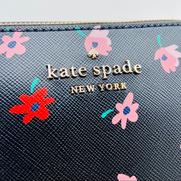 Kate Spade Ditsy Buds Cosmetic Case Pouch - Picture 6 of 7